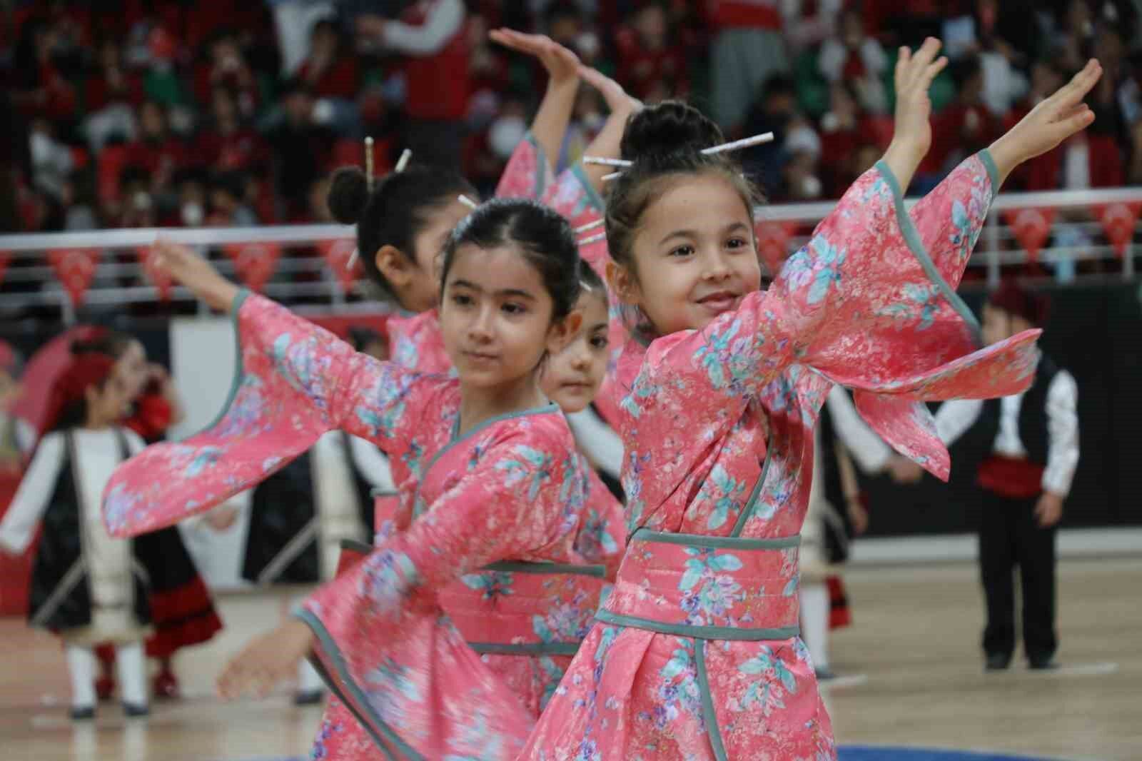 Cizre'de 23 Nisan kutlamaları