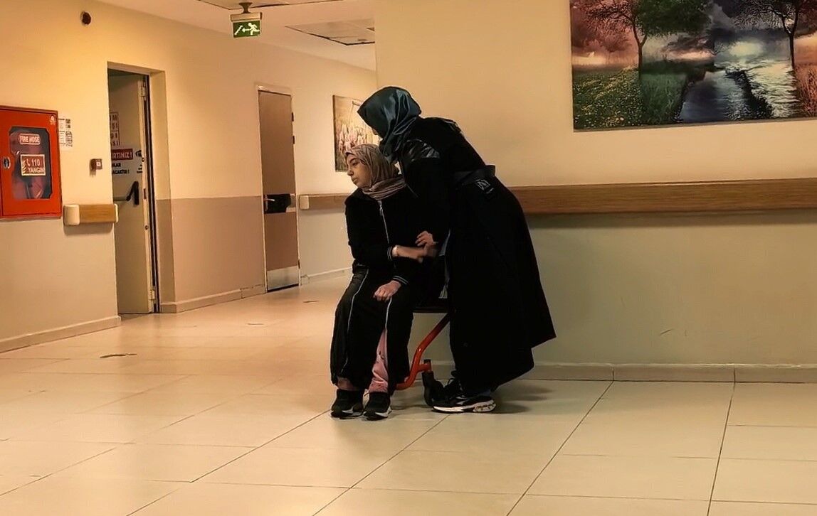 Emzirdiği bebeği soluksuz kalıp öldü