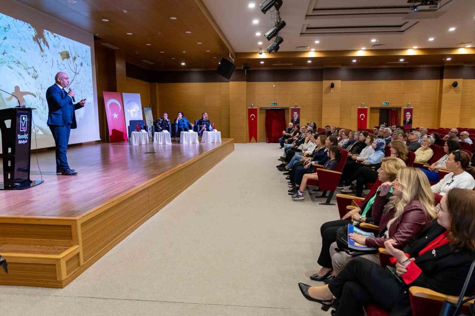 Manavgat'ta 'Çevreye Katkı, Aile Bütçemize Katkı' etkinliği düzenlendi