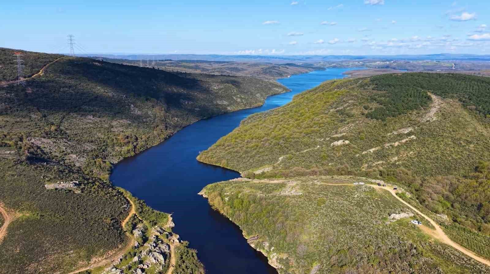 Ömerli Barajı doldu, İstanbul'da yeşil ve mavi buluştu