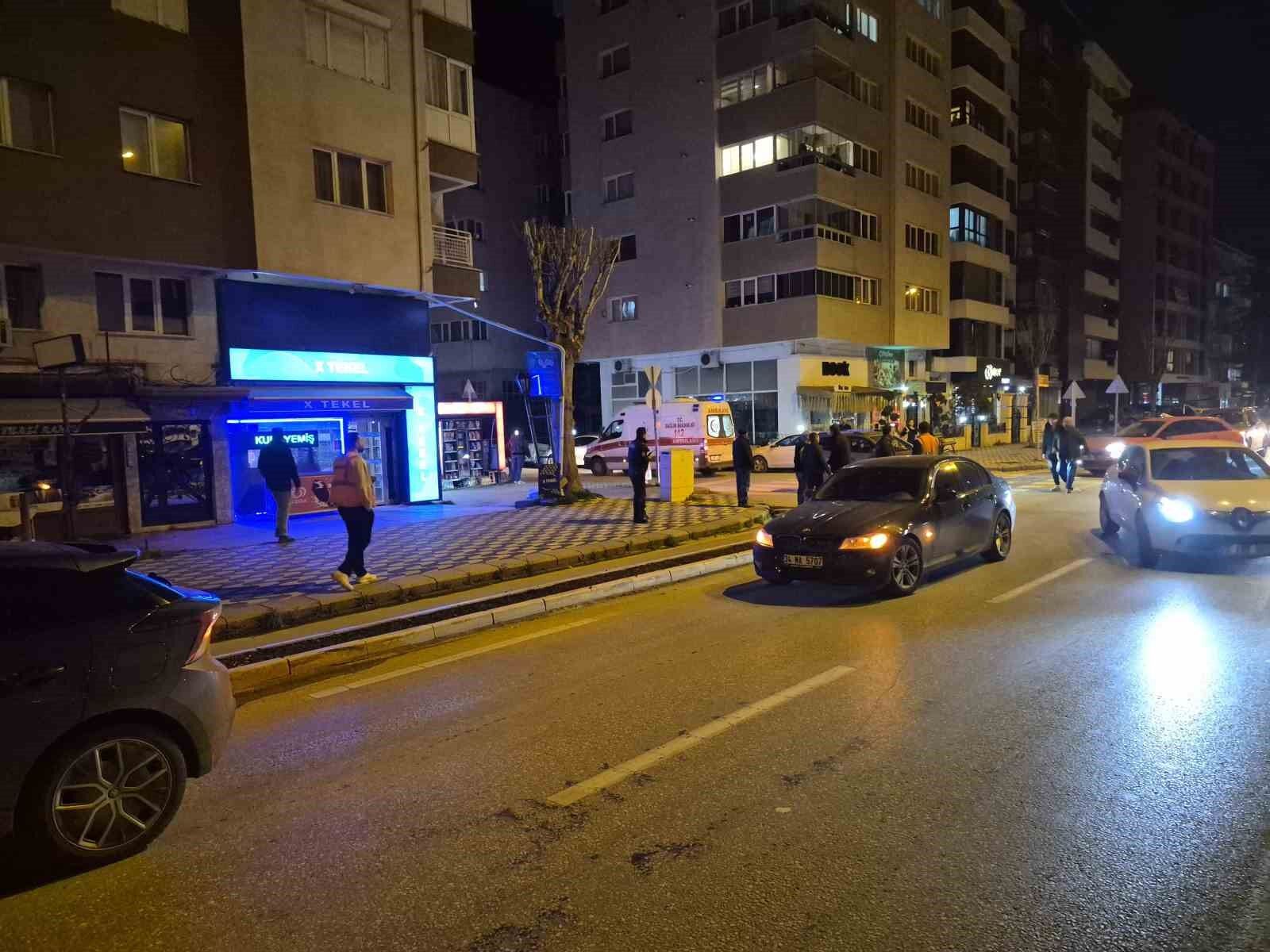 Otomobilin çarptığı bisikletli kadın yaralandı