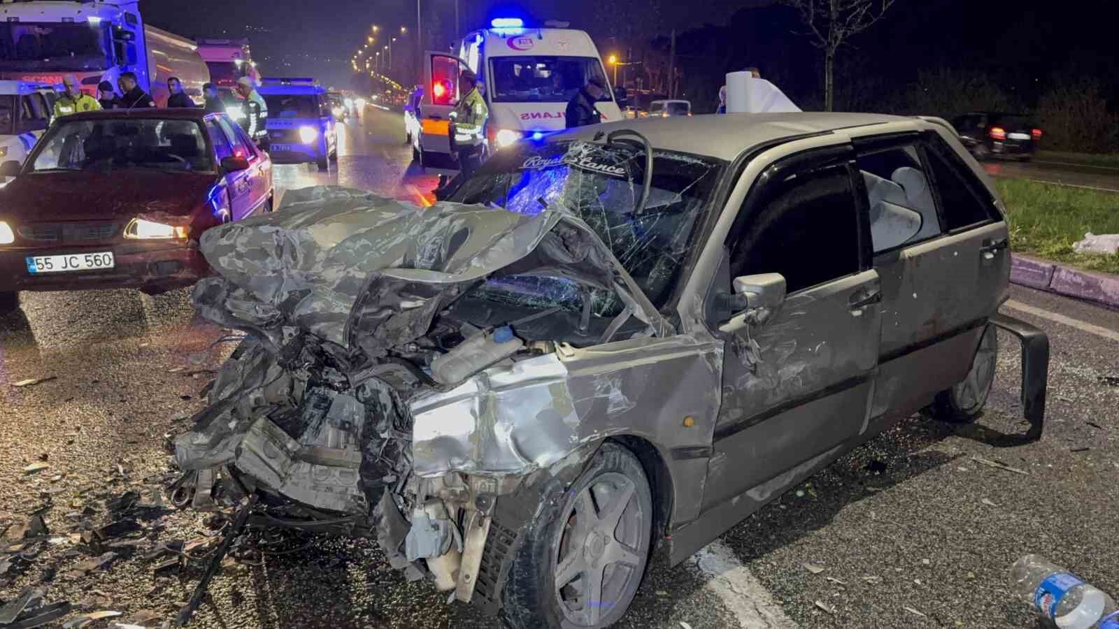 Samsun'da zincirleme trafik kazası: 6 yaralı