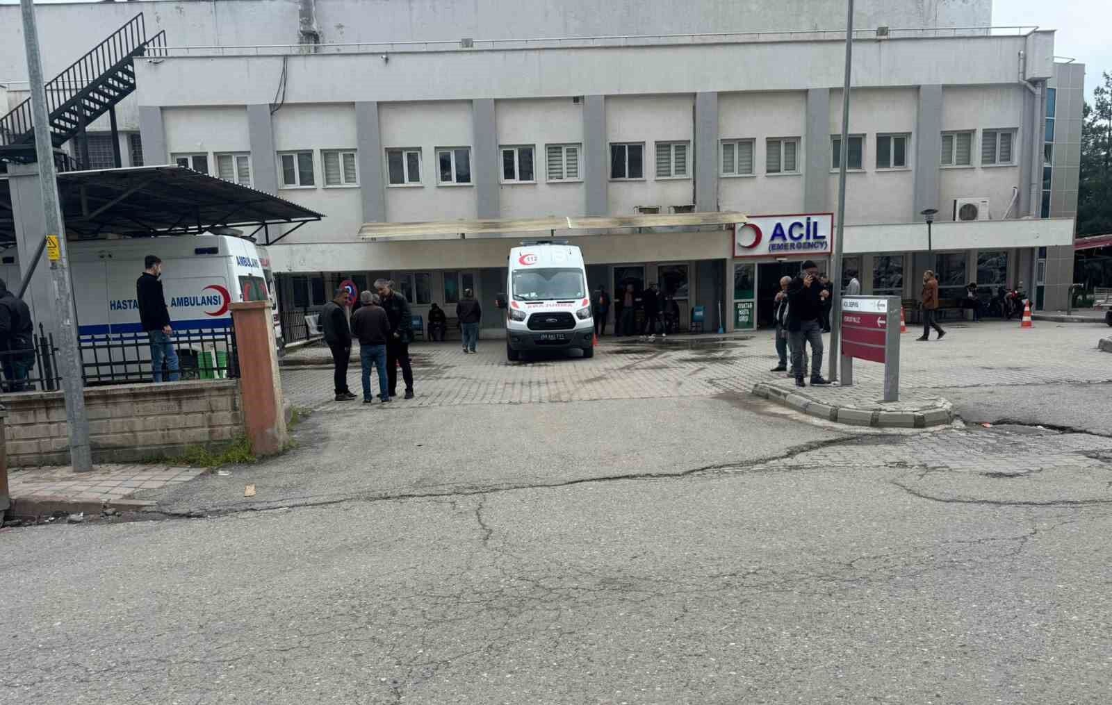 Siirt'te küçük çocuk süs havuzunda boğulma tehlikesi geçirdi