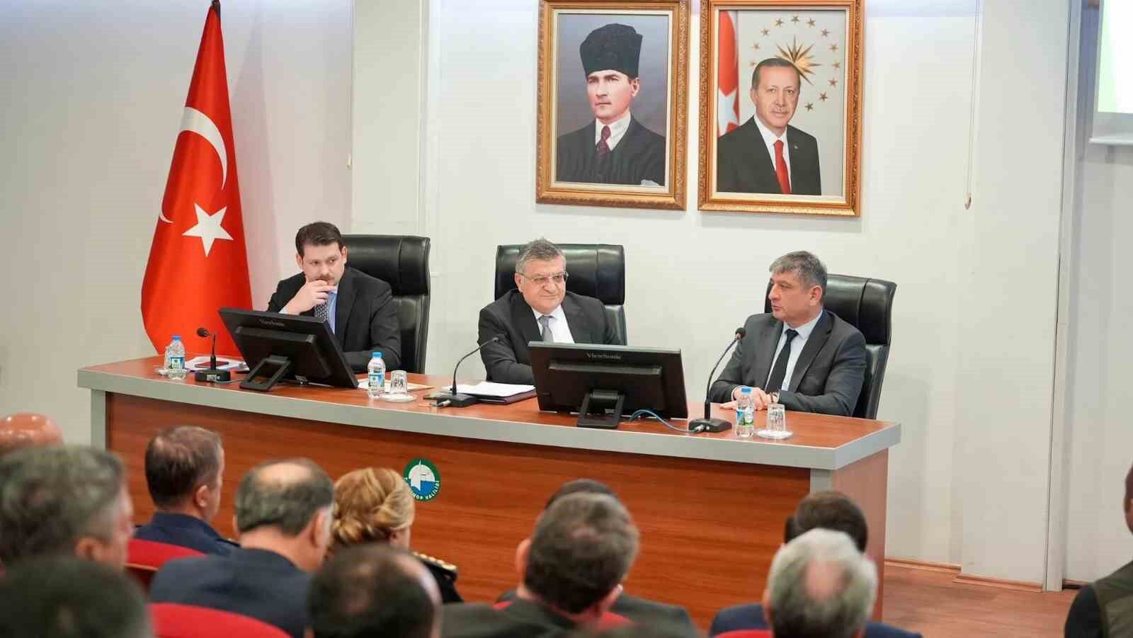 Sinop'ta sokak hayvanları için yol haritası belirlendi