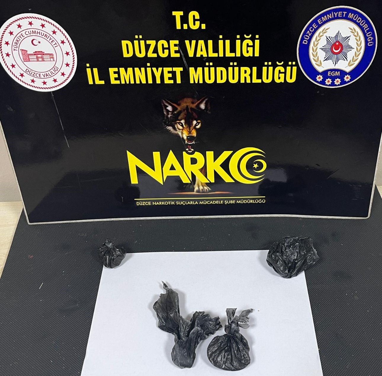 Suçüstü yakalanan uyuşturucu taciri tutuklandı