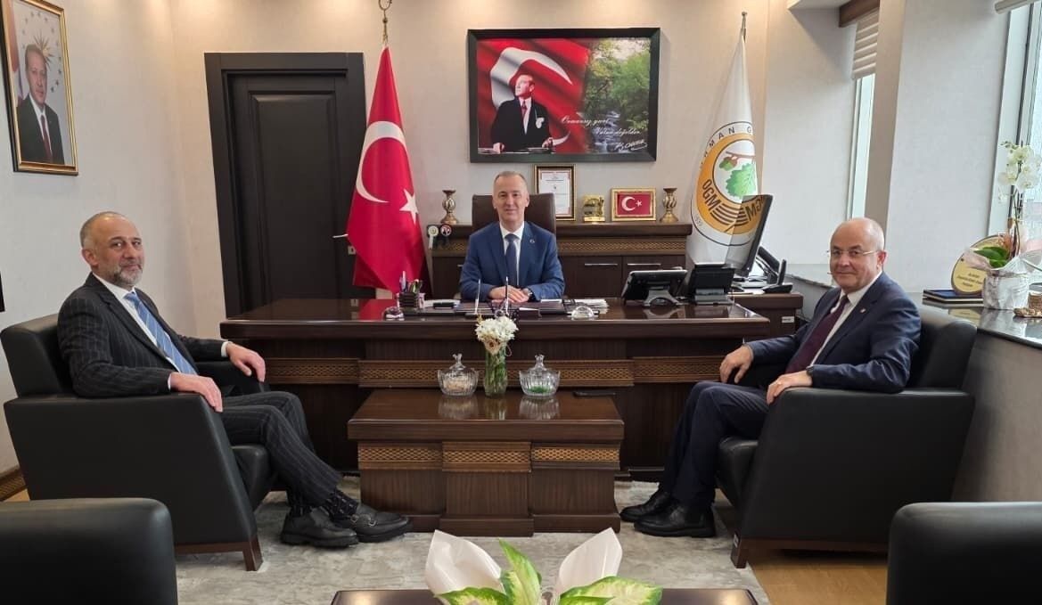 TSO Başkanı Demir'den Halil Oflu'ya ziyaret