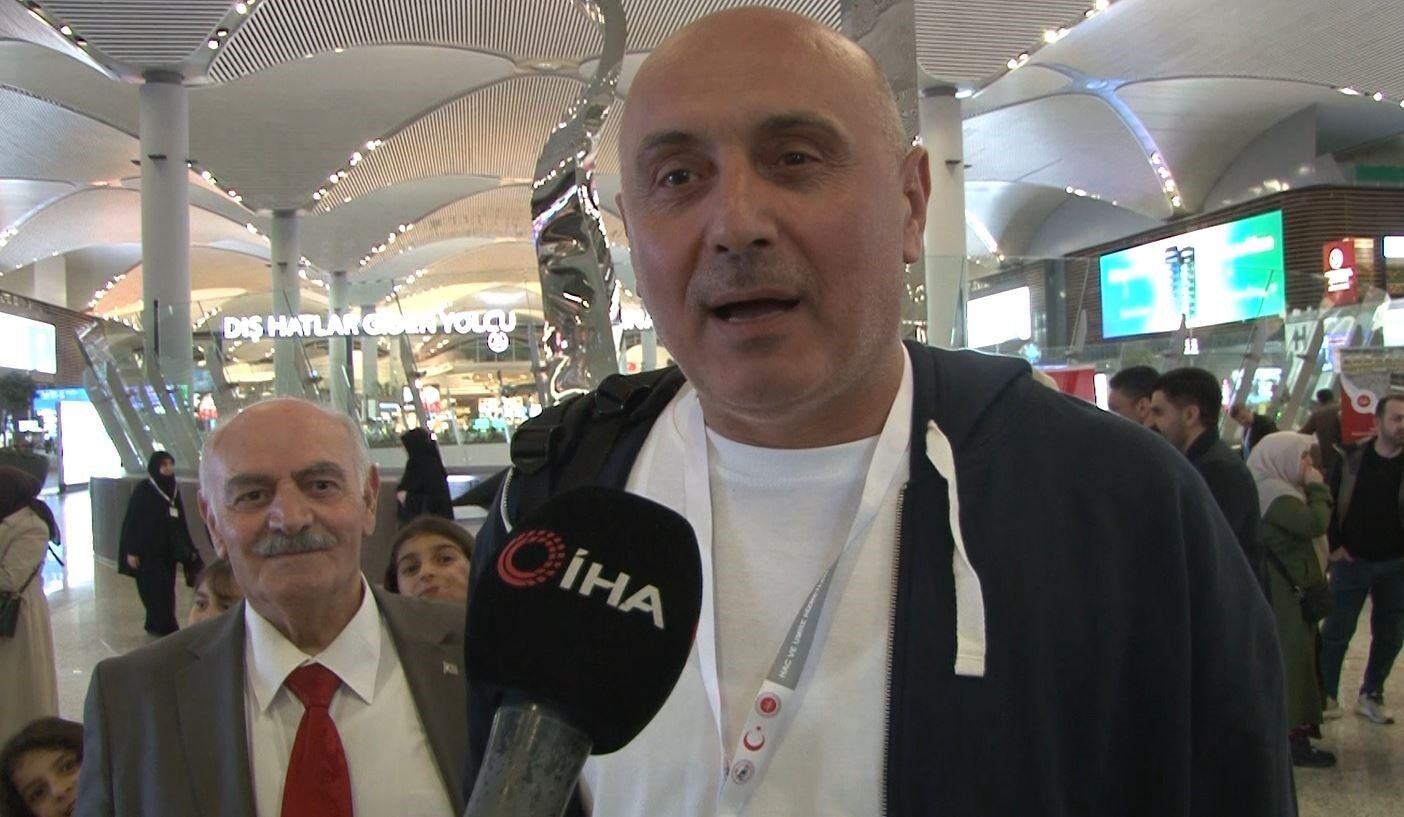 Yılın ilk hacı adayları İstanbul Havalimanı'ndan kutsal topraklara uğurlandı