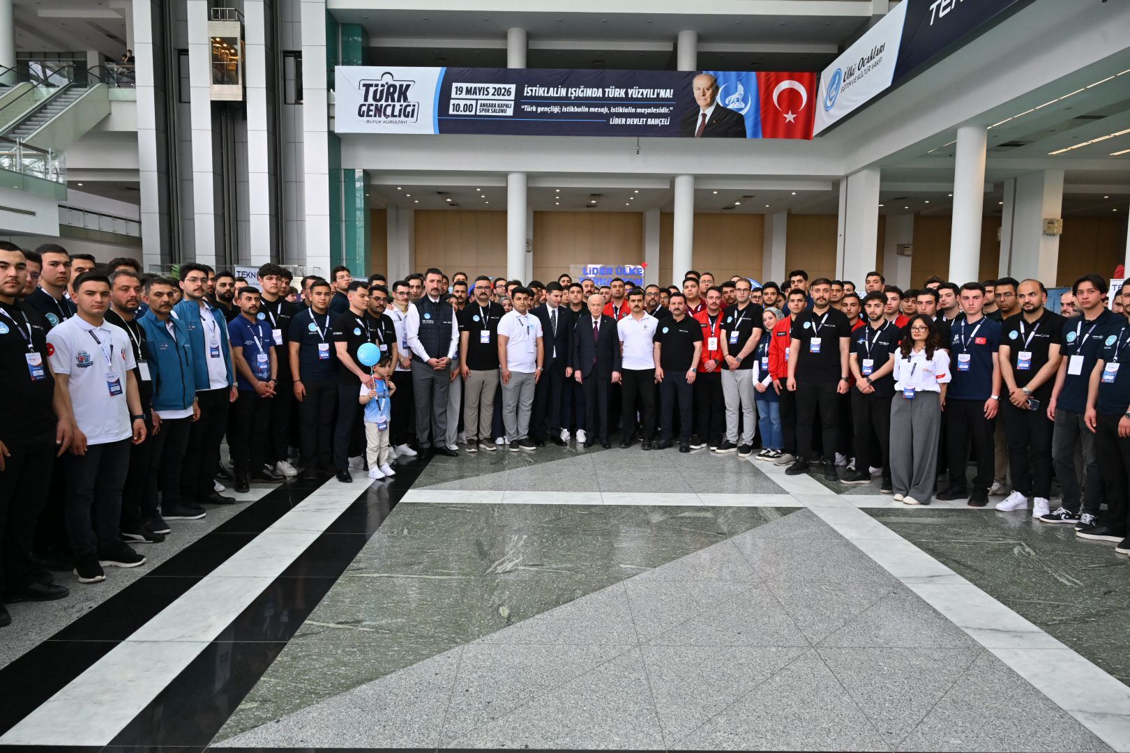 Bahçeli'den Yozgatlı Gençlere Yozgat Her Alanda Birinci