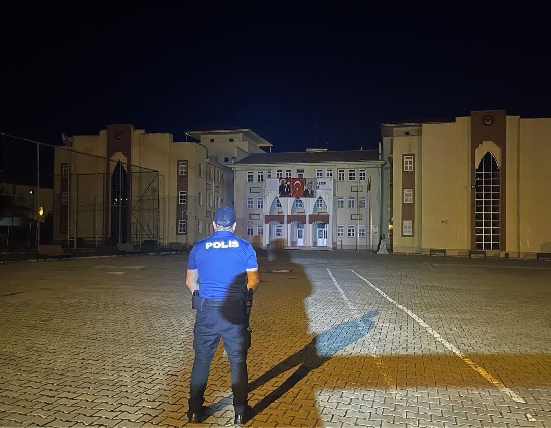 Sorgun'da 7 Ekip Sahaya İndi Okul Çevrelerinde Şok Denetim (2)