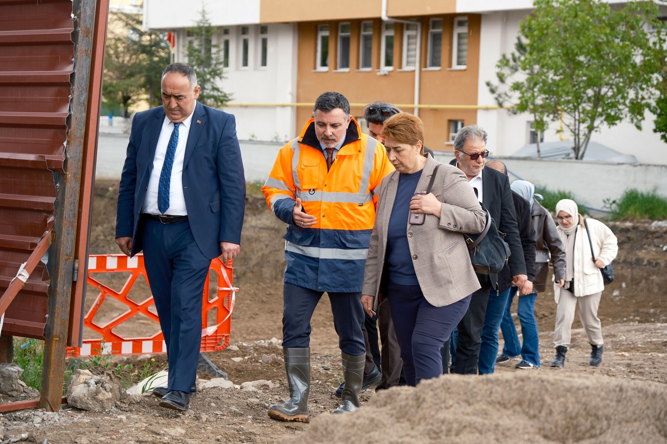 Yerköy'e Modern Kütüphane Bakanlık Heyeti Sahada (2)