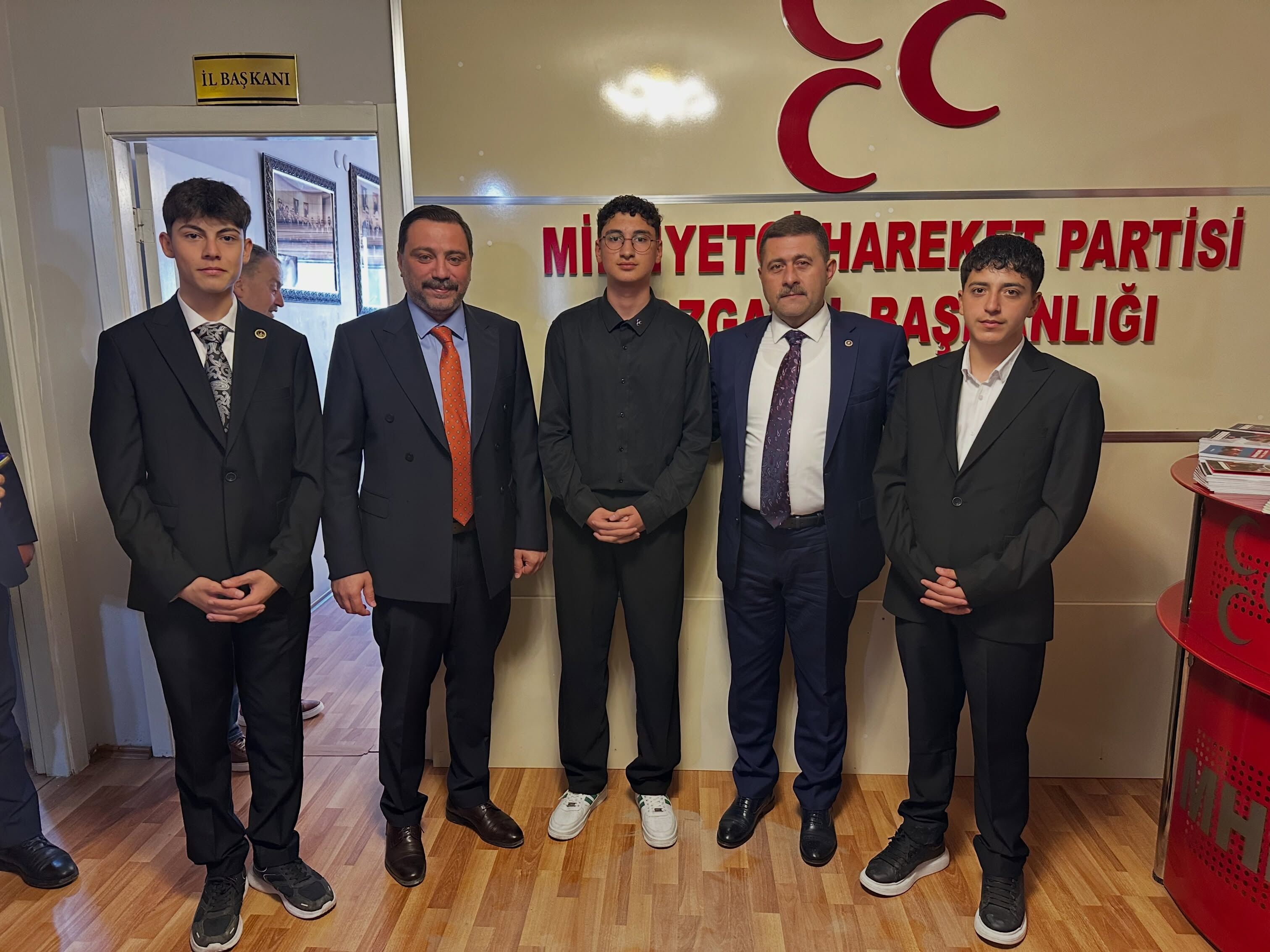 Yozgat Mhp'de Bayram Coşkusu Sedef Teşkilatla Kucaklaştı (1)