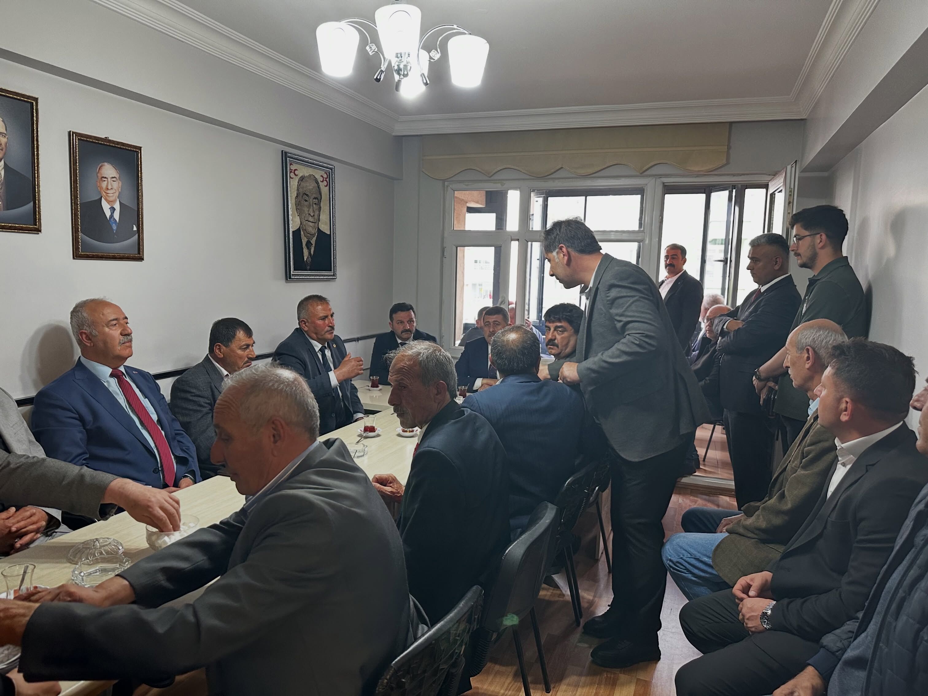 Yozgat Mhp'de Bayram Coşkusu Sedef Teşkilatla Kucaklaştı (2)