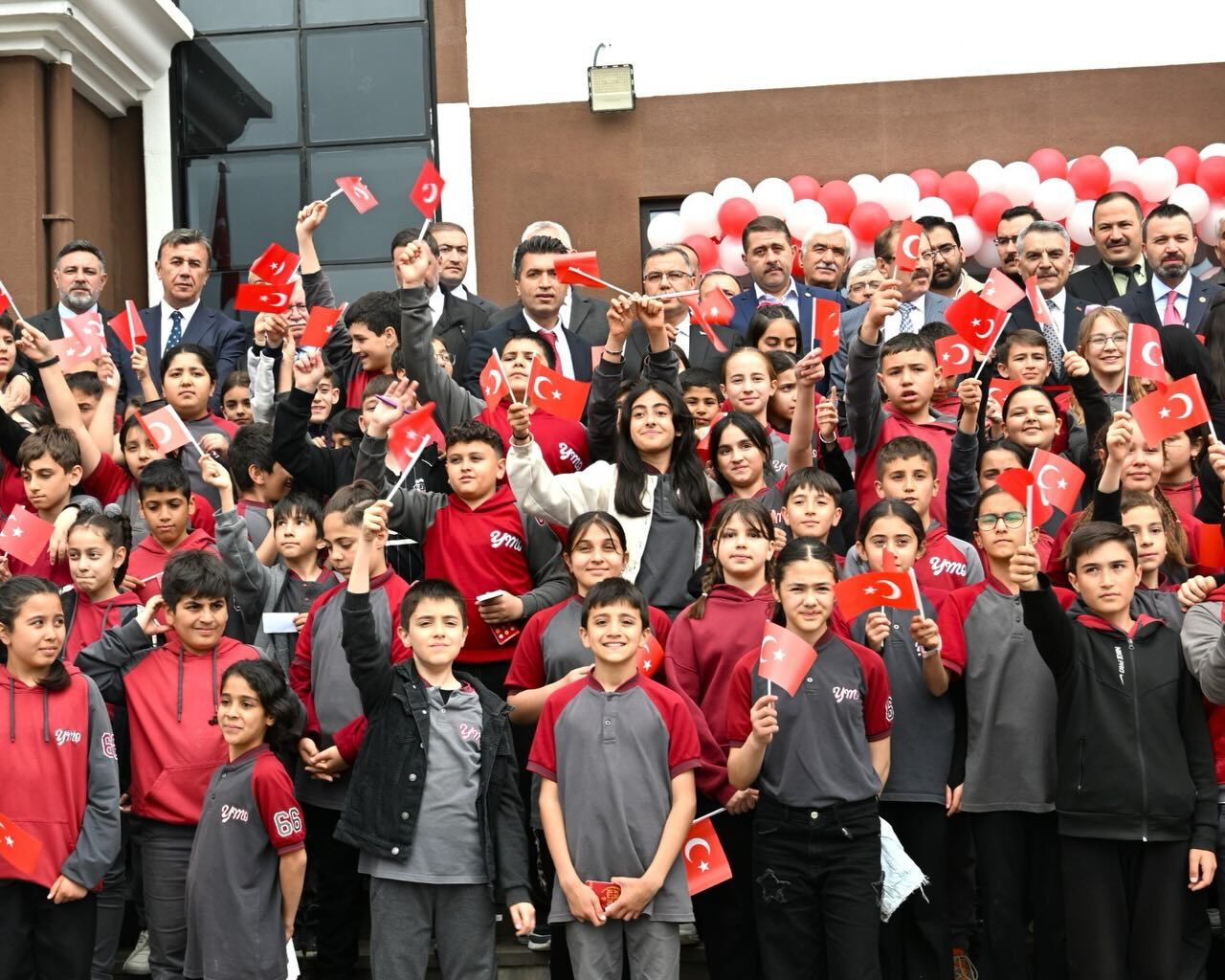 Yozgat'ta Eğitime İki Büyük Yatırım Derslik Ve Spor Salonu Hizmete Açıldı (2)