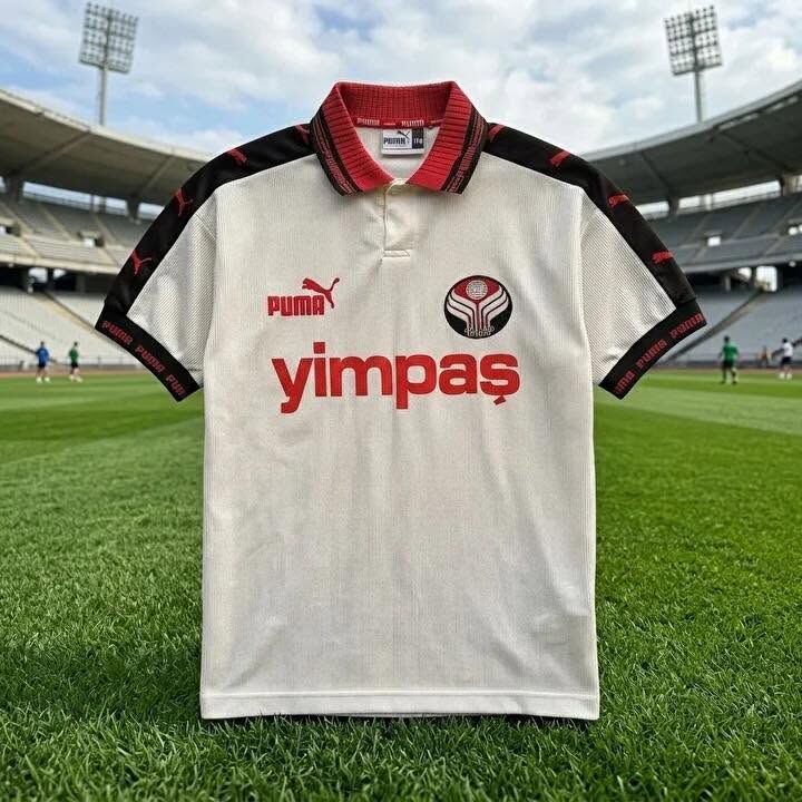 Httpswww.yozgatmedya.com.tryozgatin Super Lig Gururu Otlaga Dondu Yimpastan Geriye Inekler Kaldi (1)
