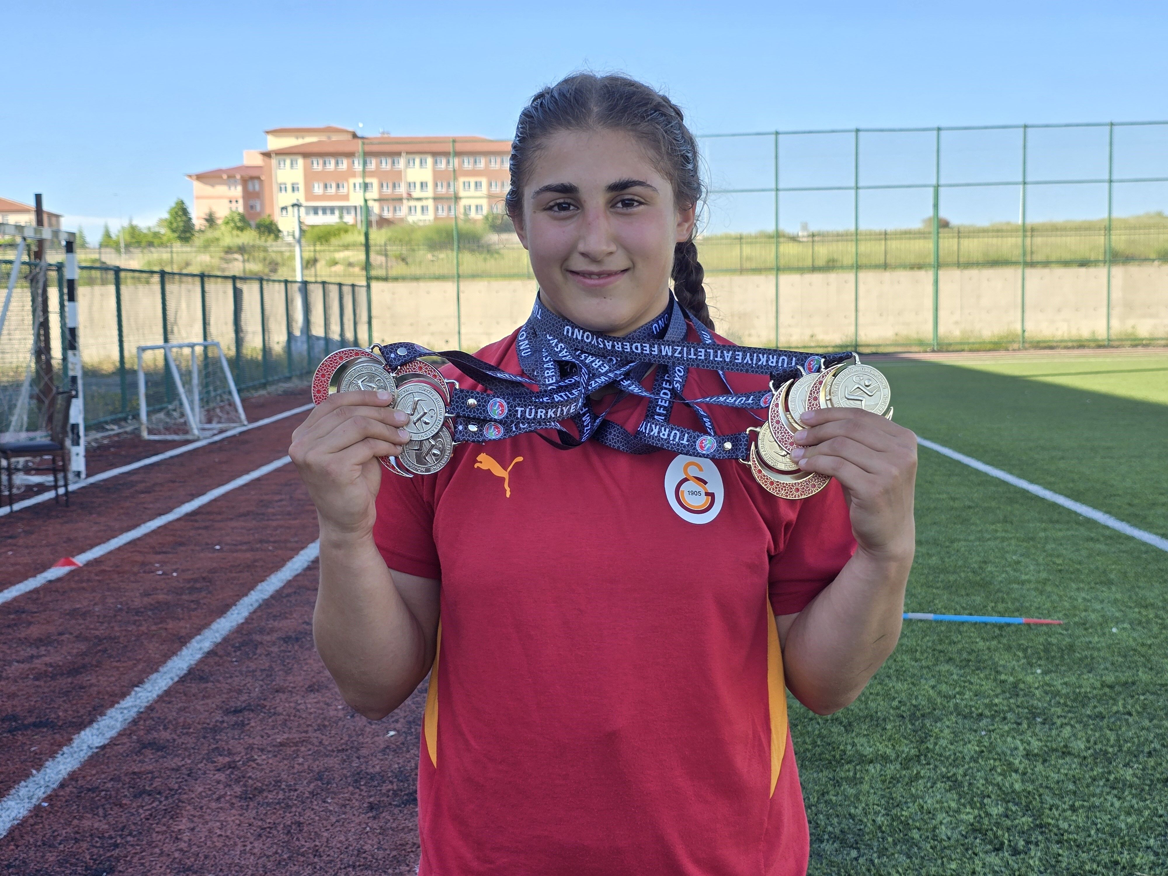 Yozgatlı Genç Sporcu Yaz Kış Demeden Çalıştı, Adından Söz Ettiren Başarılara Imza Attı (1)