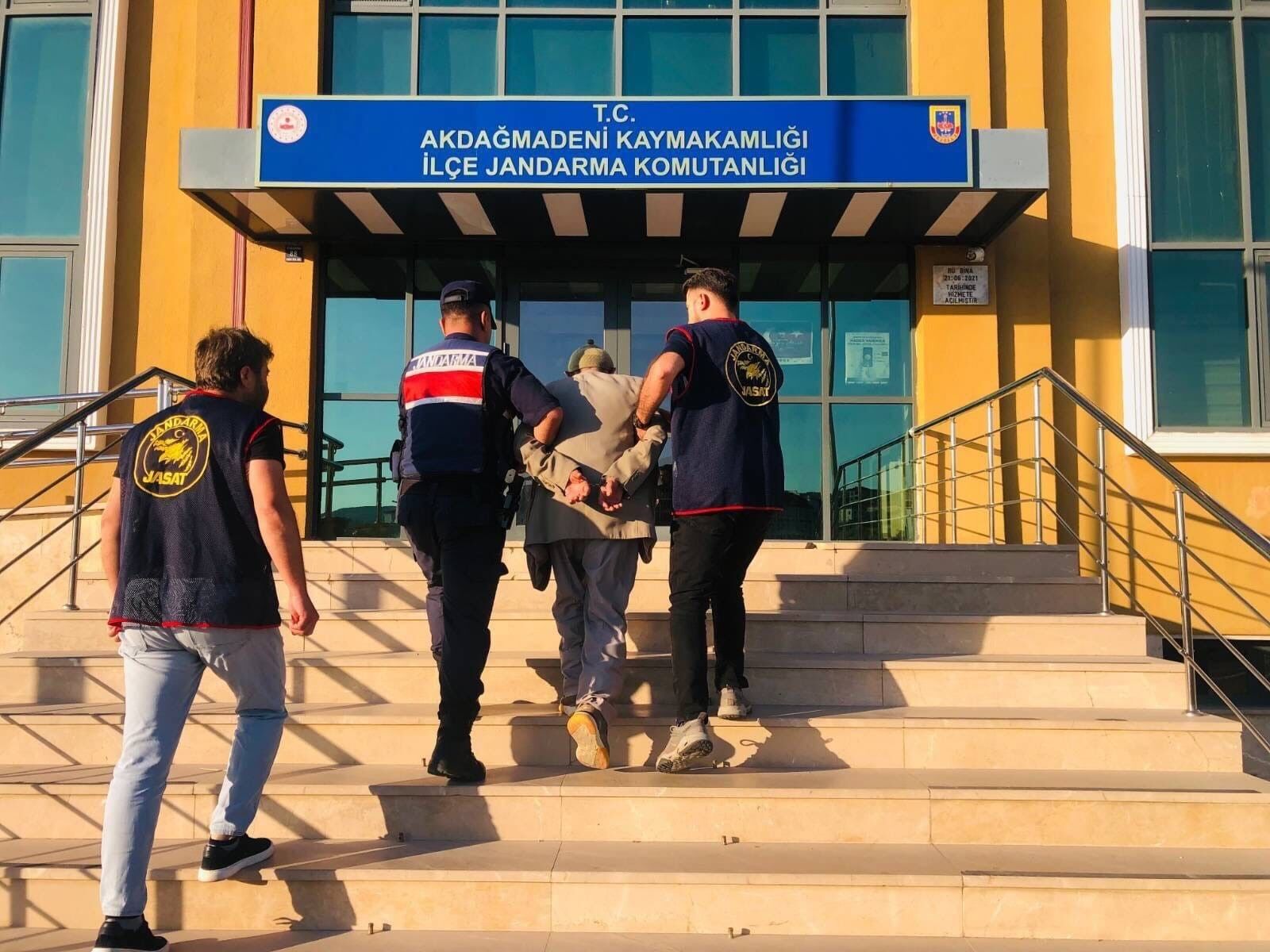 Yozgat’ta Kesinleşmiş 23 Yıl Hapis Cezası Olan Firari Hükümlü Yakalandı