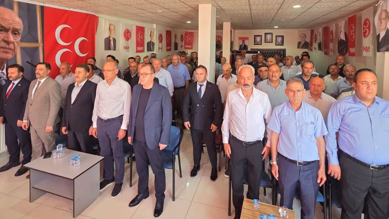 Çekerek'te Mhp Kongresi̇nde Yeni̇ Başkan Erdoğan (2)