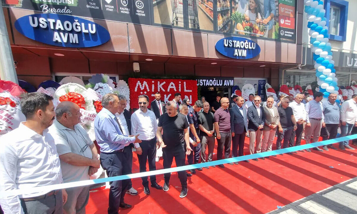 Ustaoğlu Avm Hizmete Girdi