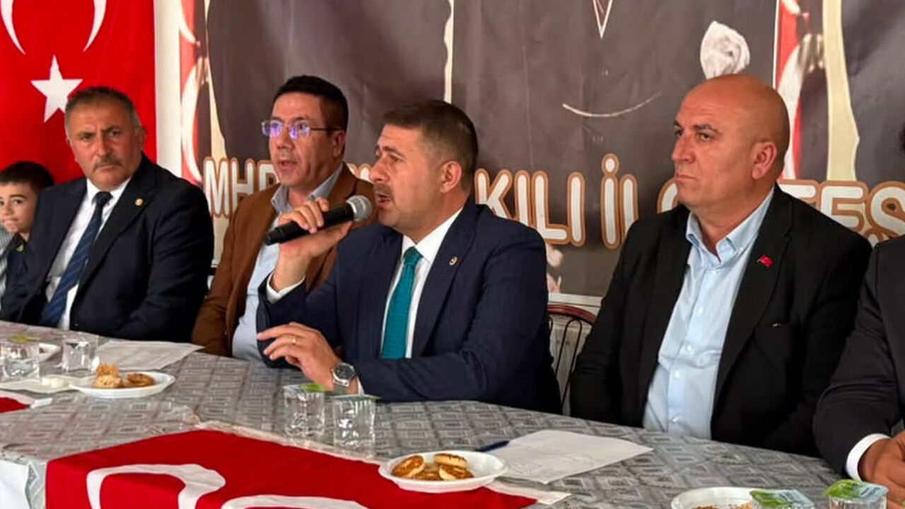 Yenifakılı Ve Şefaatli Ilçelerinde Kongre Heyecanı Yaşadı (1)