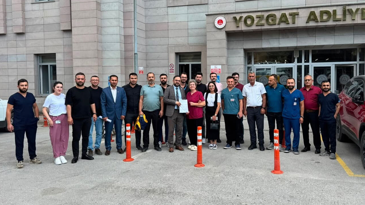 Yozgat Sağlık Sen'de Yeni Dönem Resmen Başladı Seyit Nazım Eroğlu Mazbatasını Aldı