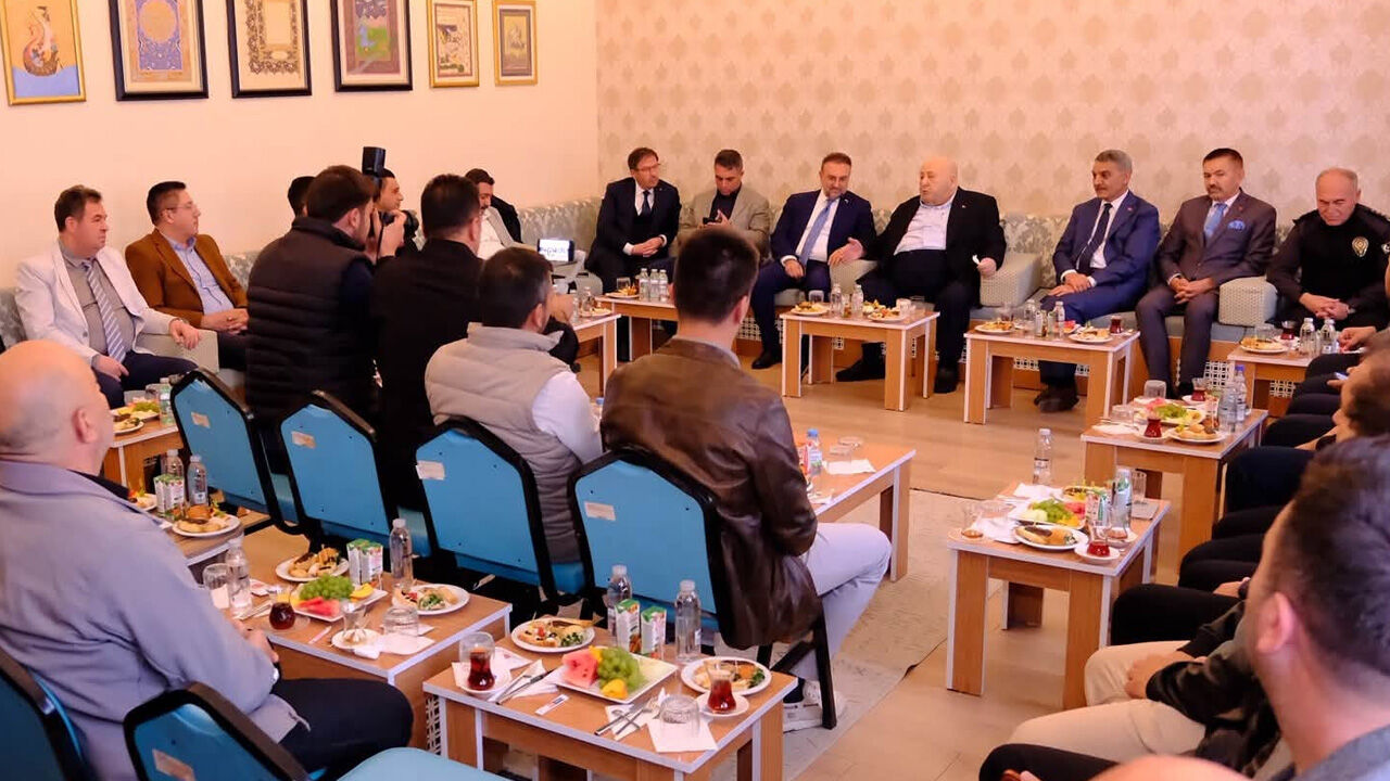 Yozgat'ın Hayırsever İş İnsanı Bilal Şahin'e Vefa Programı (3)