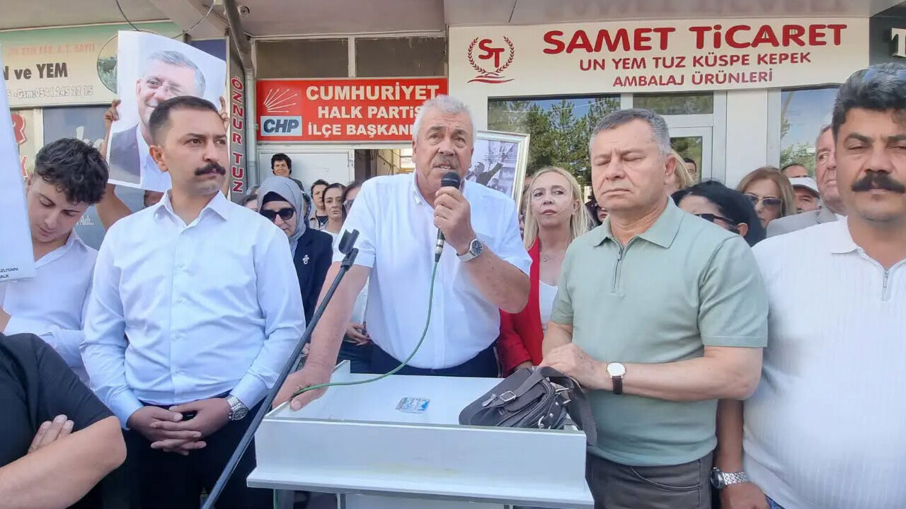 Yozgat'ta Chp'den Toplu Veda (1)