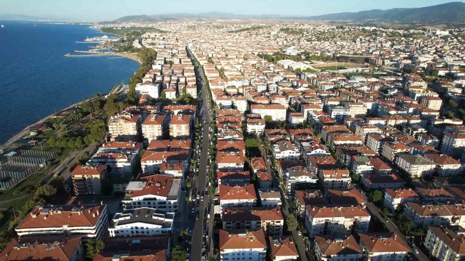 Marmara'da peş peşe depremler: 'Öncü deprem demek bugün mümkün değil'