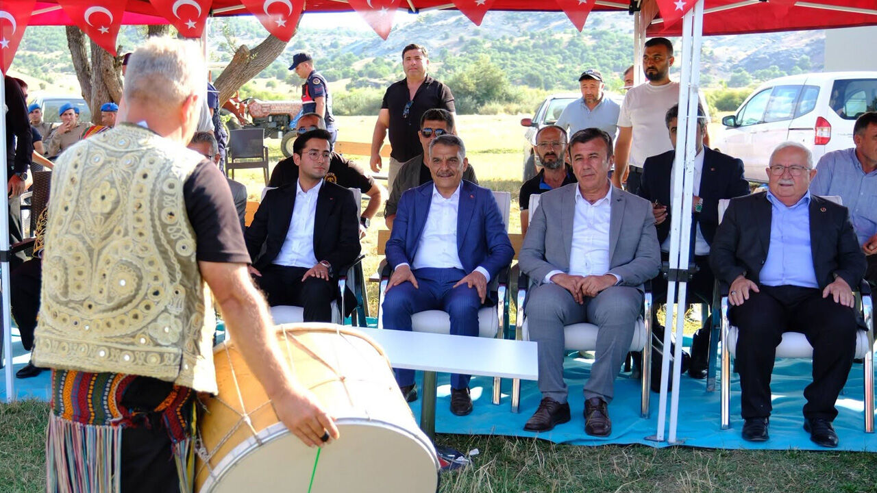 Vali Özkan Kadışehri'de Er Meydanındaydı (2)