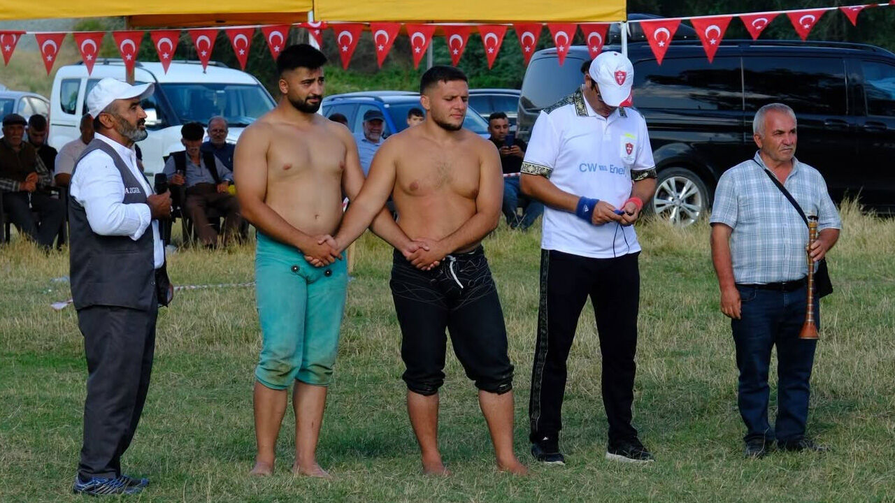 Vali Özkan Kadışehri'de Er Meydanındaydı (3)