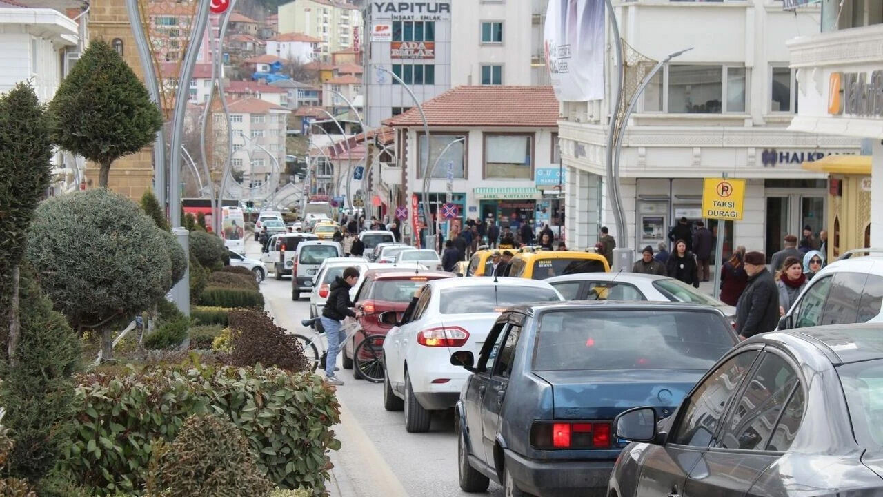 Yozgat'ta Trafiğe Kayıtlı Araç Sayısı 142 Bini Aştı