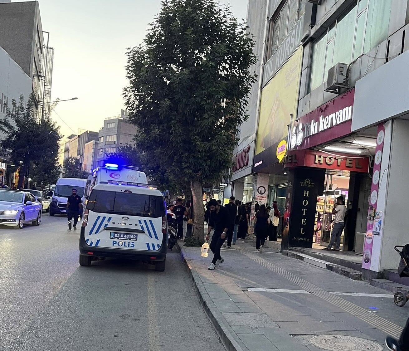 Adıyaman'da kızlar arasında kavga: 1 yaralı