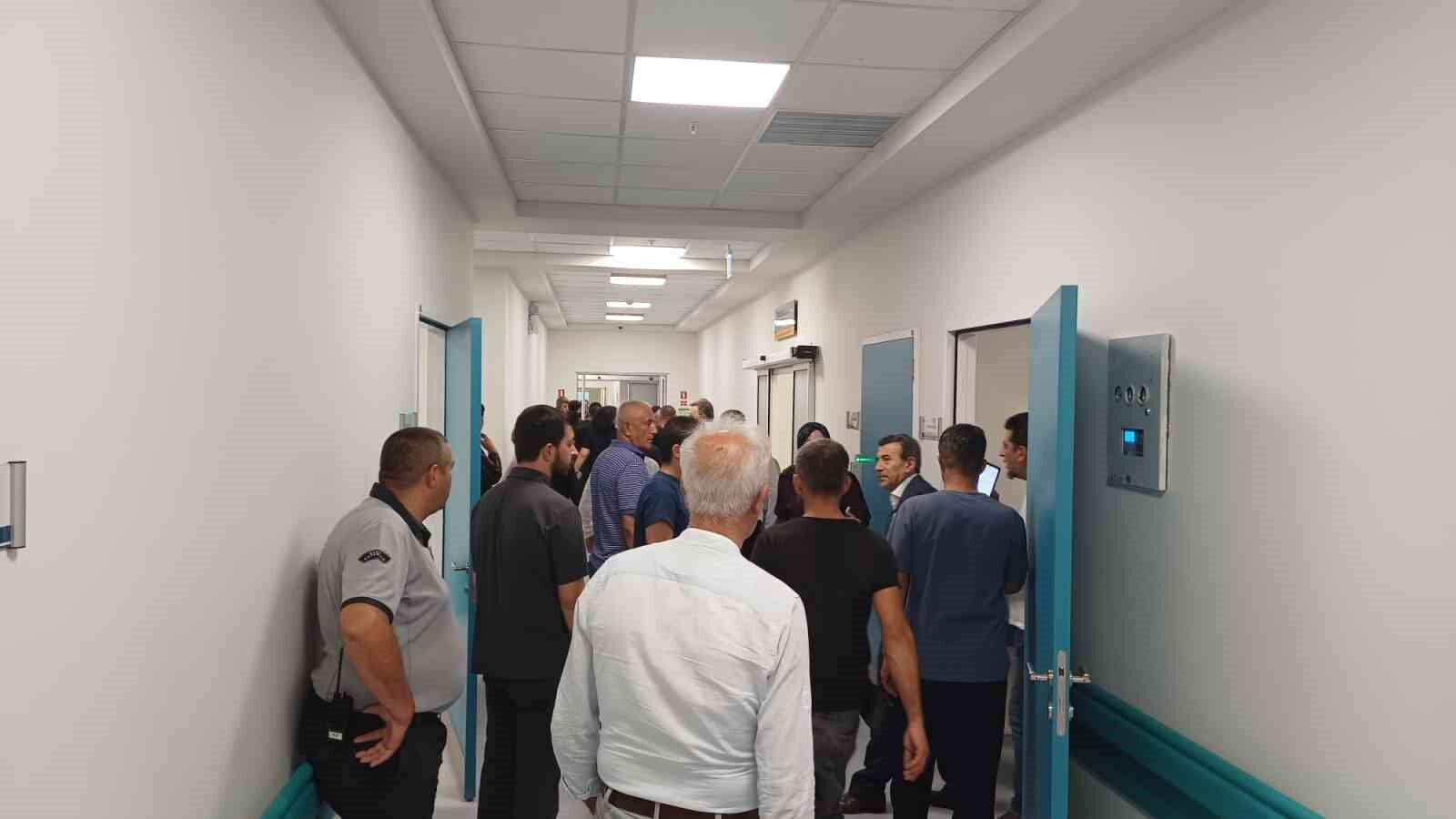 Ağbaba'nın belinde kırık tespit edildi