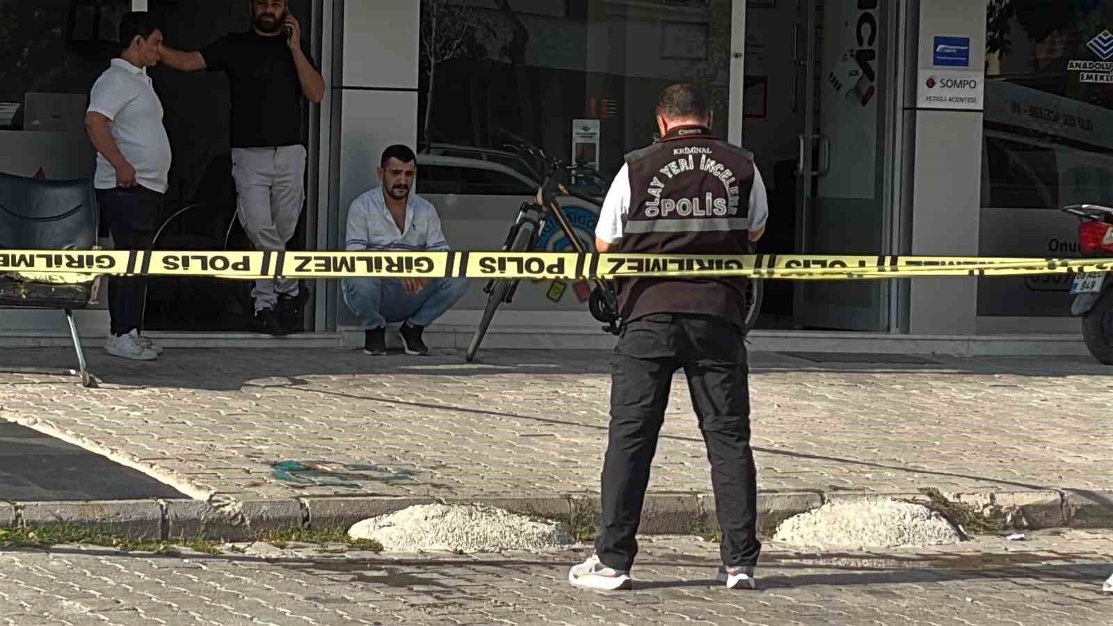 Aksaray'da 5. kattan düşen adam hayatını kaybetti
