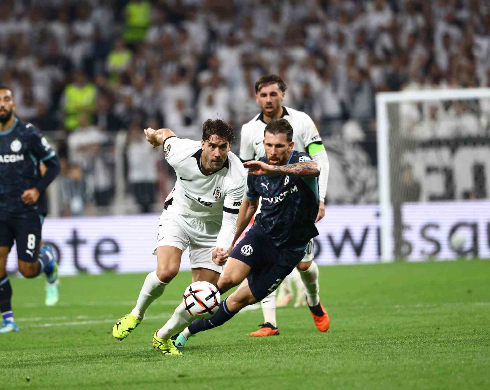 Beşiktaş, Marsilya'ya Dolmabahçe'de yine kaybetmedi