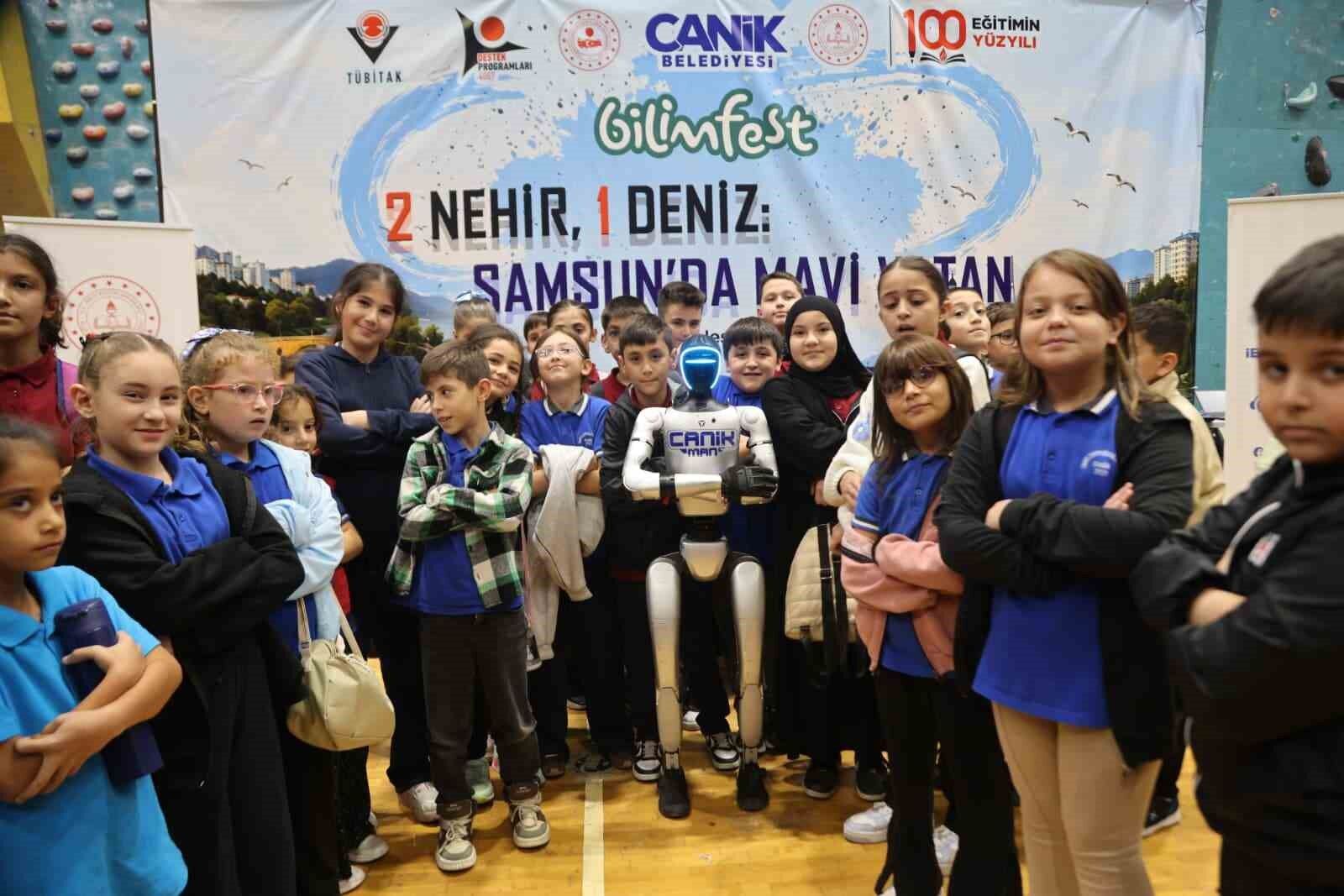 Canik'te gençler 'Mavi Vatan' için projeler üretti