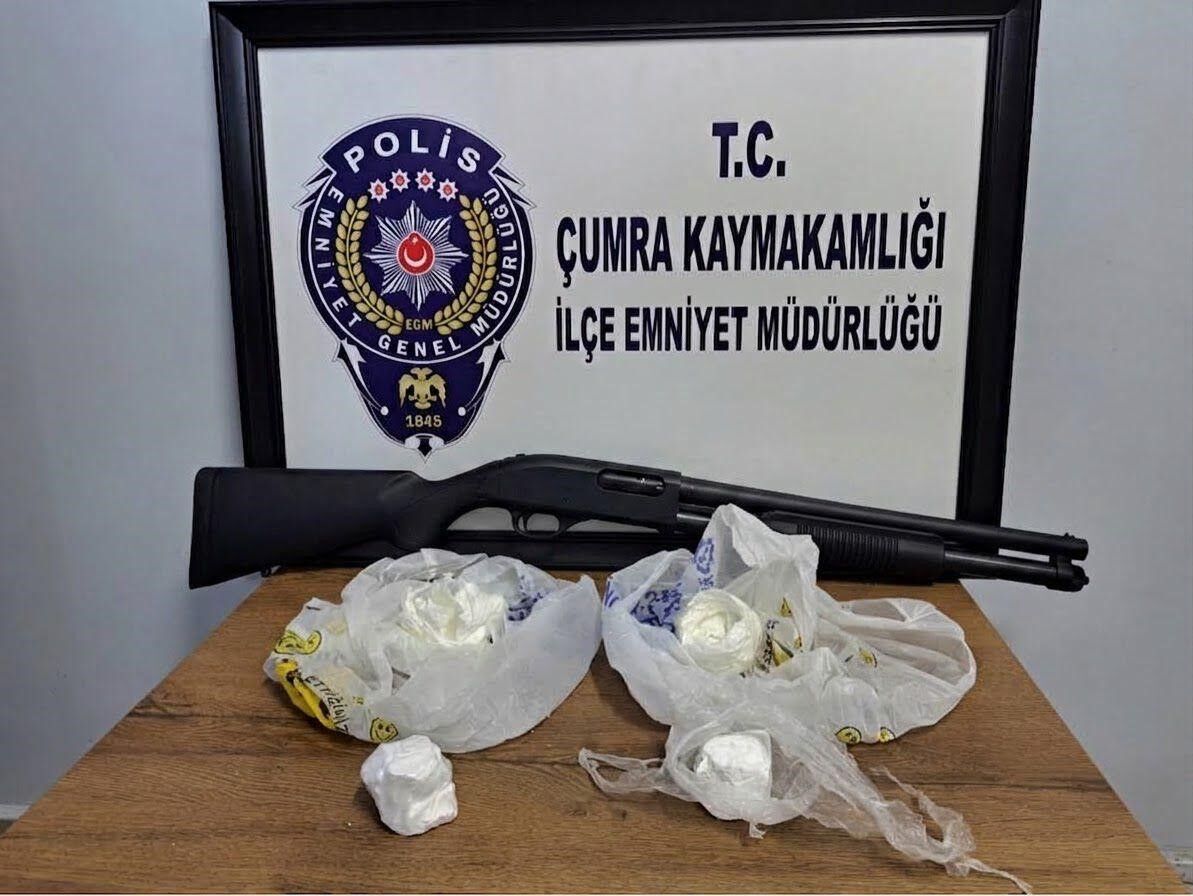Çumra'da uyuşturucu operasyonu: 4 şüpheli tutuklandı