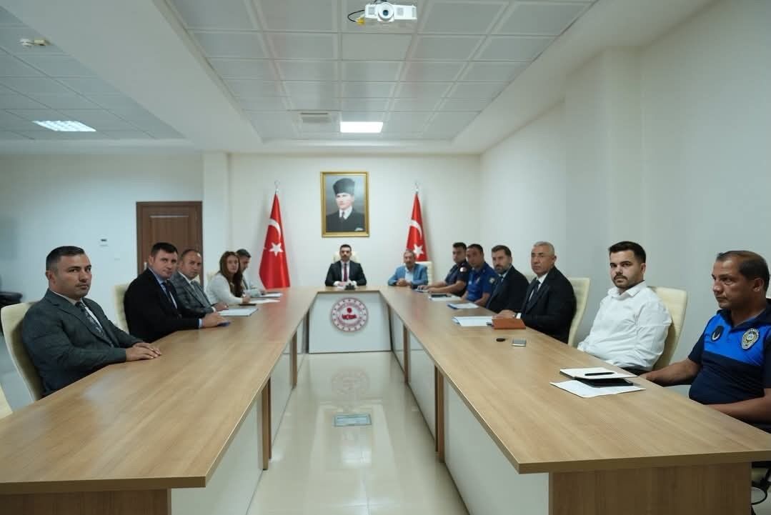 Darende'de çocuk, kadın ve bağımlılıkla mücadele toplantısı yapıldı