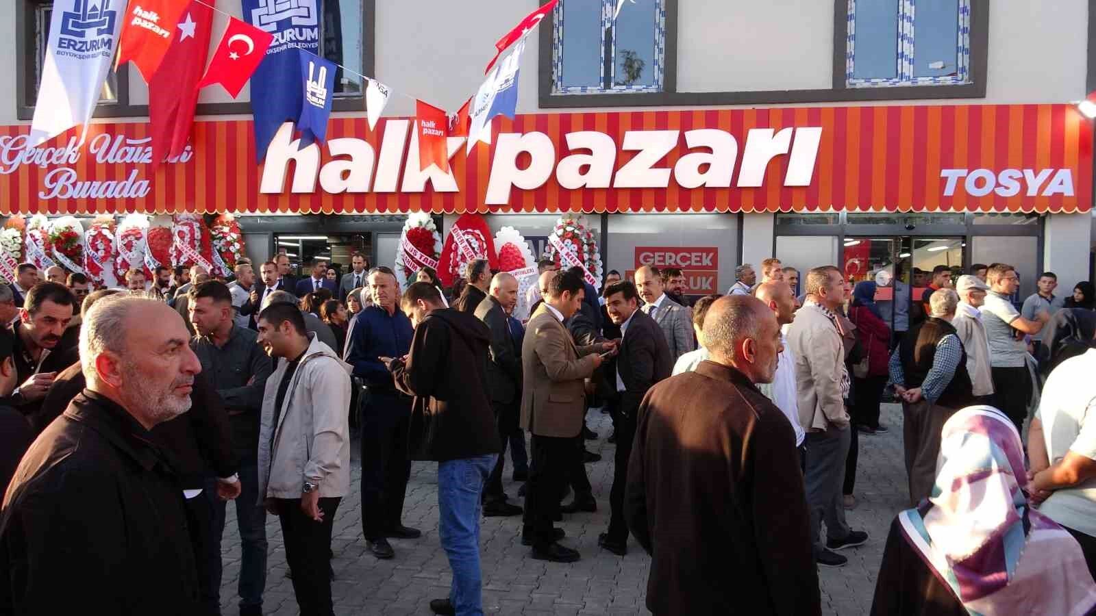 Erzurum'da Halk Pazarı'nın 15. şubesi açıldı