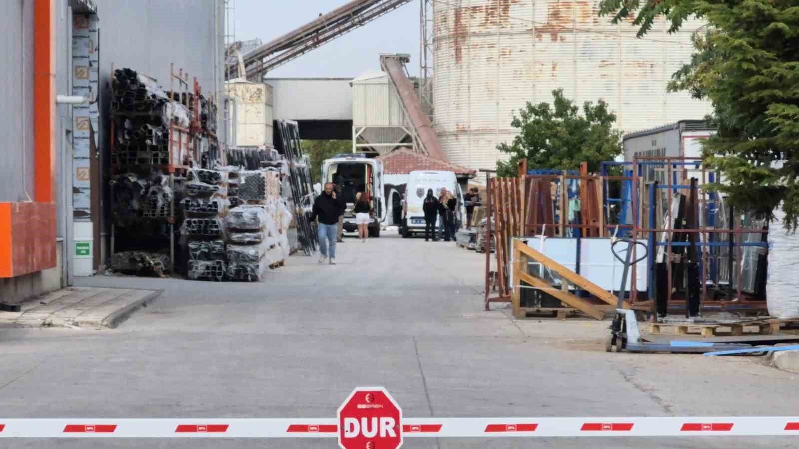 Eskişehir'de yüksekten düşen kişi hayatını kaybetti