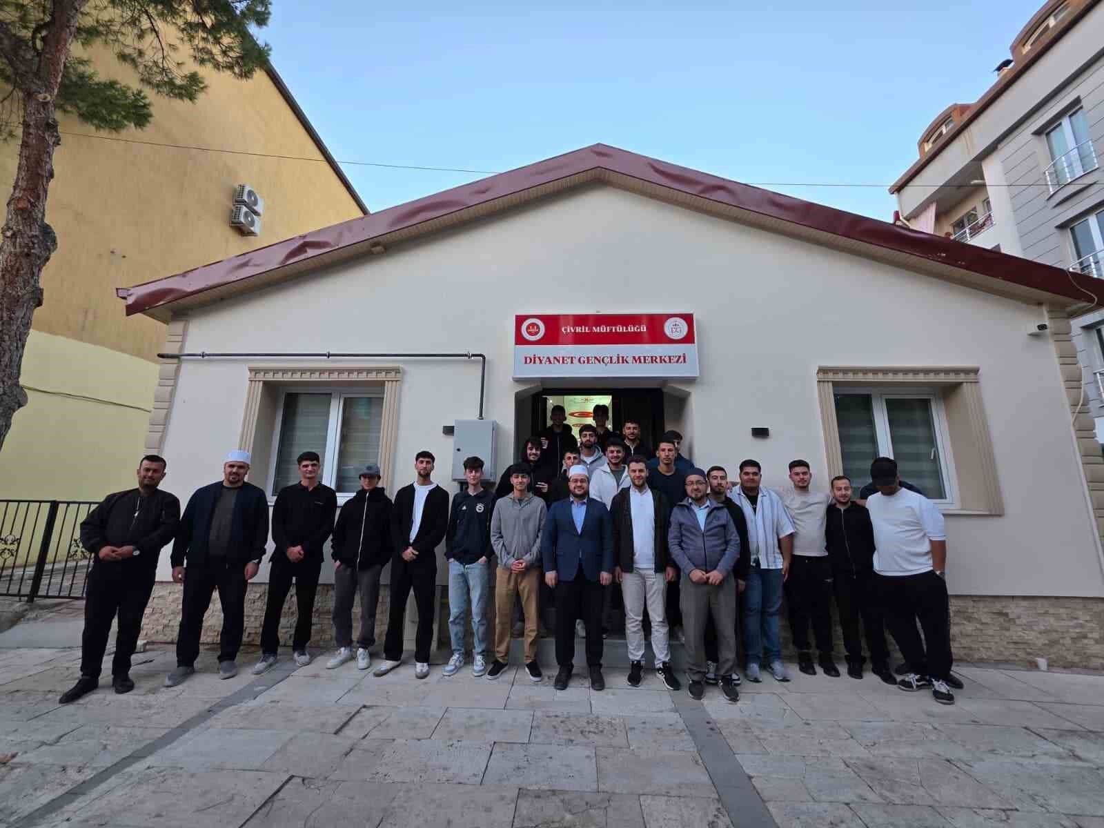 Gaziler Günü'nde Çivril'de duygulandıran buluşma