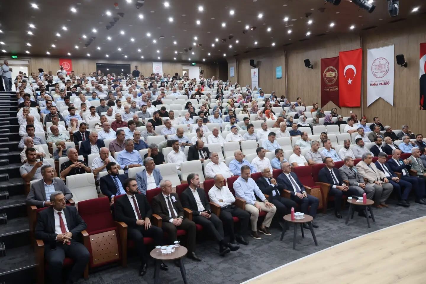 Hatay'da 'Peygamberimiz ve Güzel Ahlak' temalı Mevlid-i Nebi programı düzenlendi