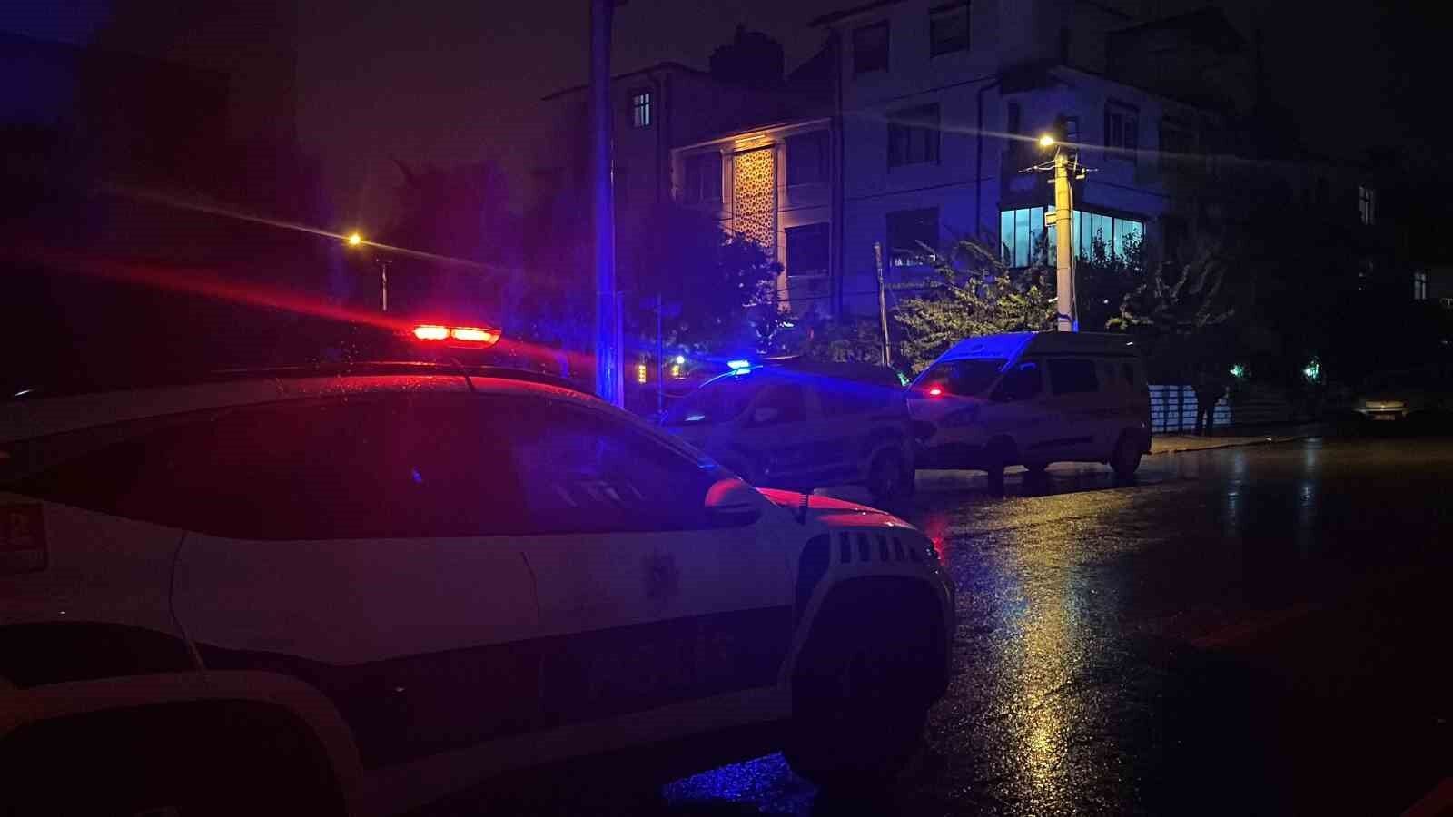 Komşular arasındaki kavga kanlı bitti: 1 çocuk yaralandı
