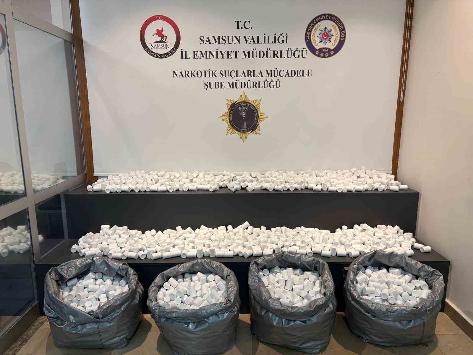 Samsun'da 130 bin 624 sentetik ecza ele geçirildi