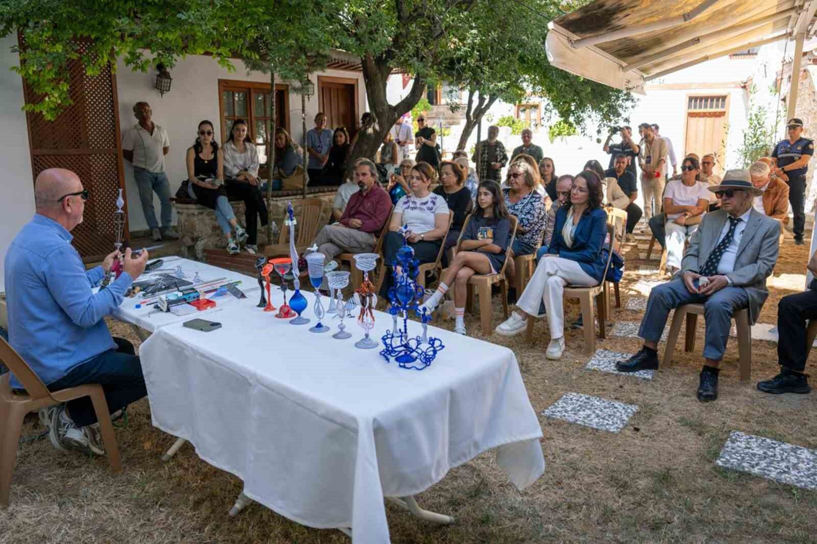 Sanatın renkleri Menteşe'de buluştu