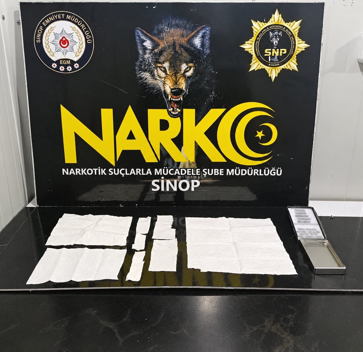 Sinop'ta 3 bin 877 kullanımlık uyuşturucu ele geçirildi