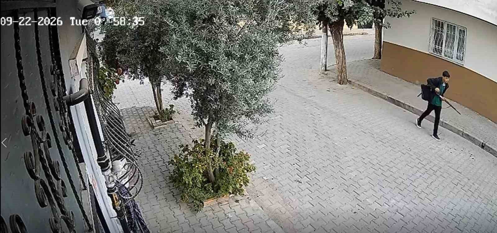 Turgutlu'da okul saldırganının yeni görüntüsü ortaya çıktı