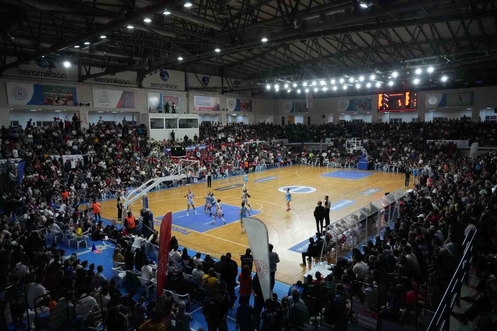 Turgutlu'da tribünler şiddete karşı tek ses olacak