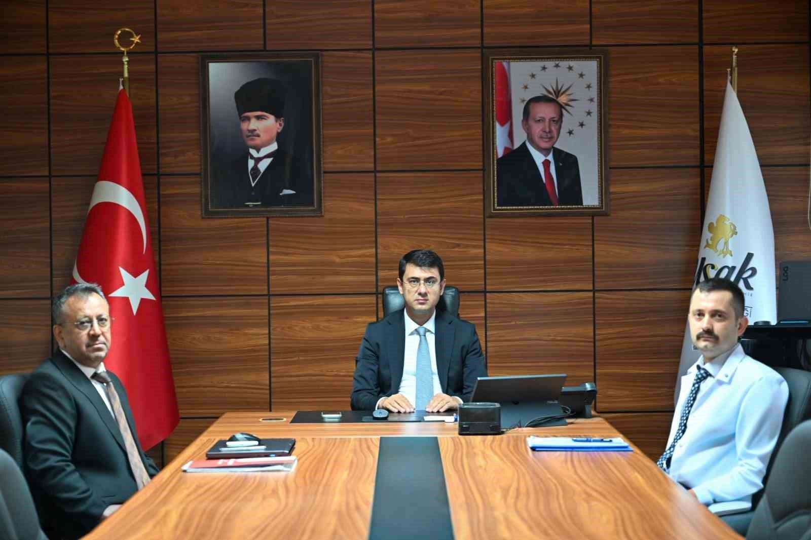Uşak'ta sağlık hizmetleri değerlendirildi