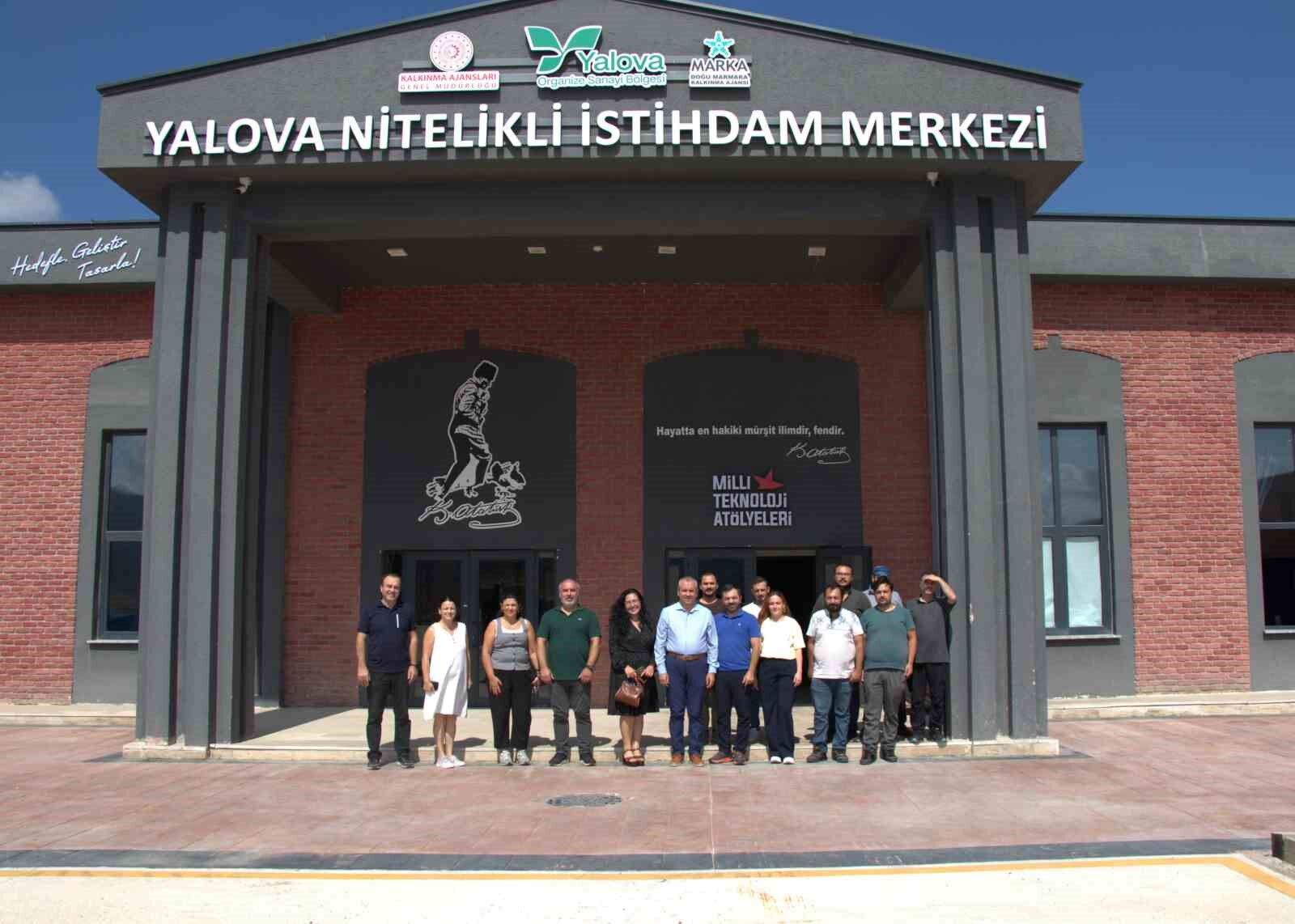 Yalova OSB'de istihdam garantili eğitimler başladı