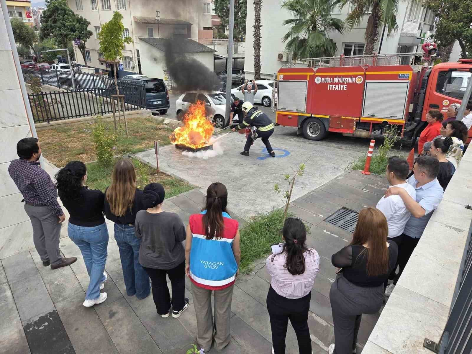 Yatağan Sosyal Hizmet Merkezi personeline yangın güvenliği eğitimi